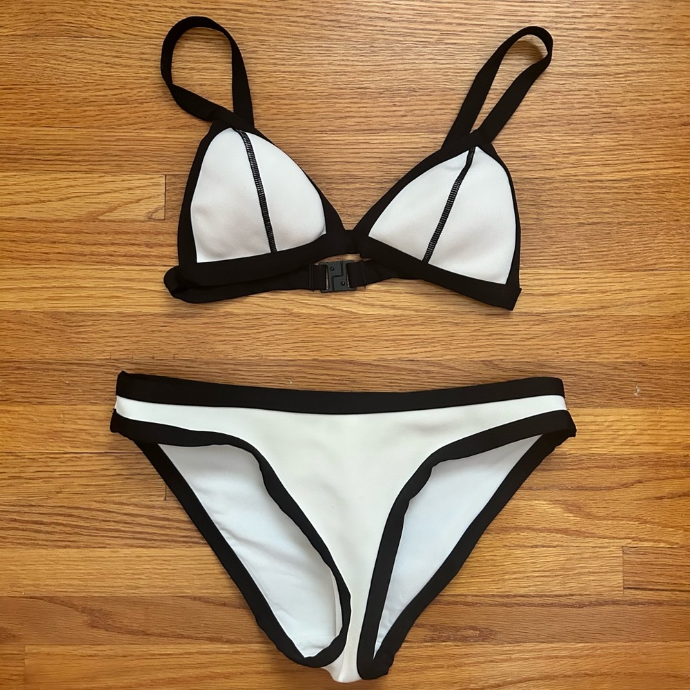 H&M NWOT black & white bikini